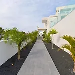 Daire Escape Senator Pool And Wifi Costa Teguise