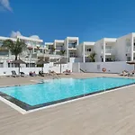 Escape Senator Pool And Wifi * Costa Teguise