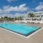 Escape Senator Pool And Wifi Costa Teguise