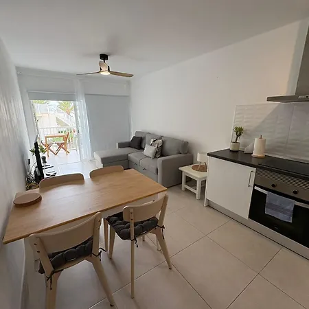 Escape Senator And Delfin Senator Pool And Wifi Daire Costa Teguise