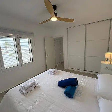 Daire Escape Senator And Delfin Senator Pool And Wifi Costa Teguise