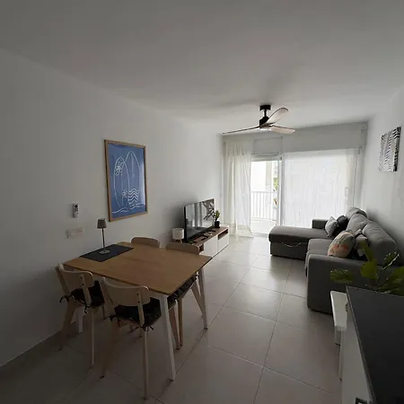 Escape Senator And Delfin Senator Pool And Wifi Costa Teguise