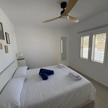 Escape Senator And Delfin Senator Pool And Wifi Costa Teguise