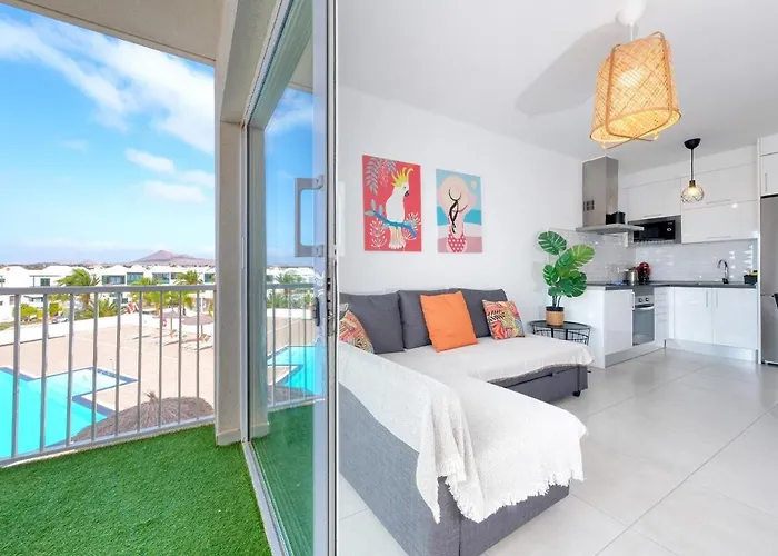 Escape Senator Pool And Wifi Lejlighed Costa Teguise